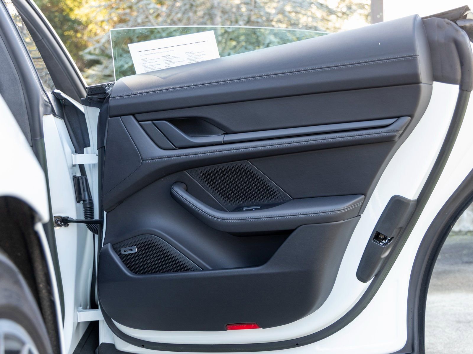 Used 2023 Porsche Taycan Turbo image 46