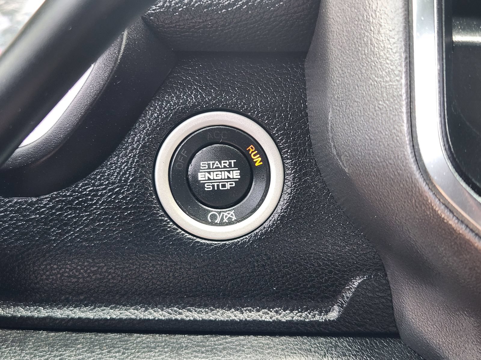 Used 2022 RAM 3500 Laramie w/ Night Edition AWD/4WD image 23
