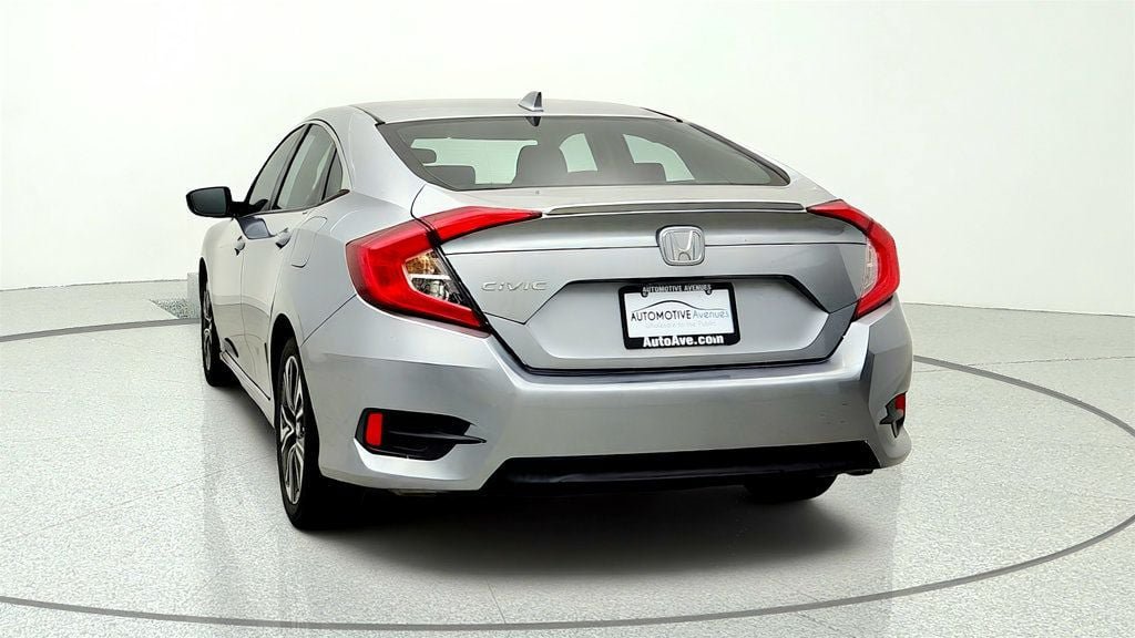 Used 2016 Honda Civic EX-T image 6