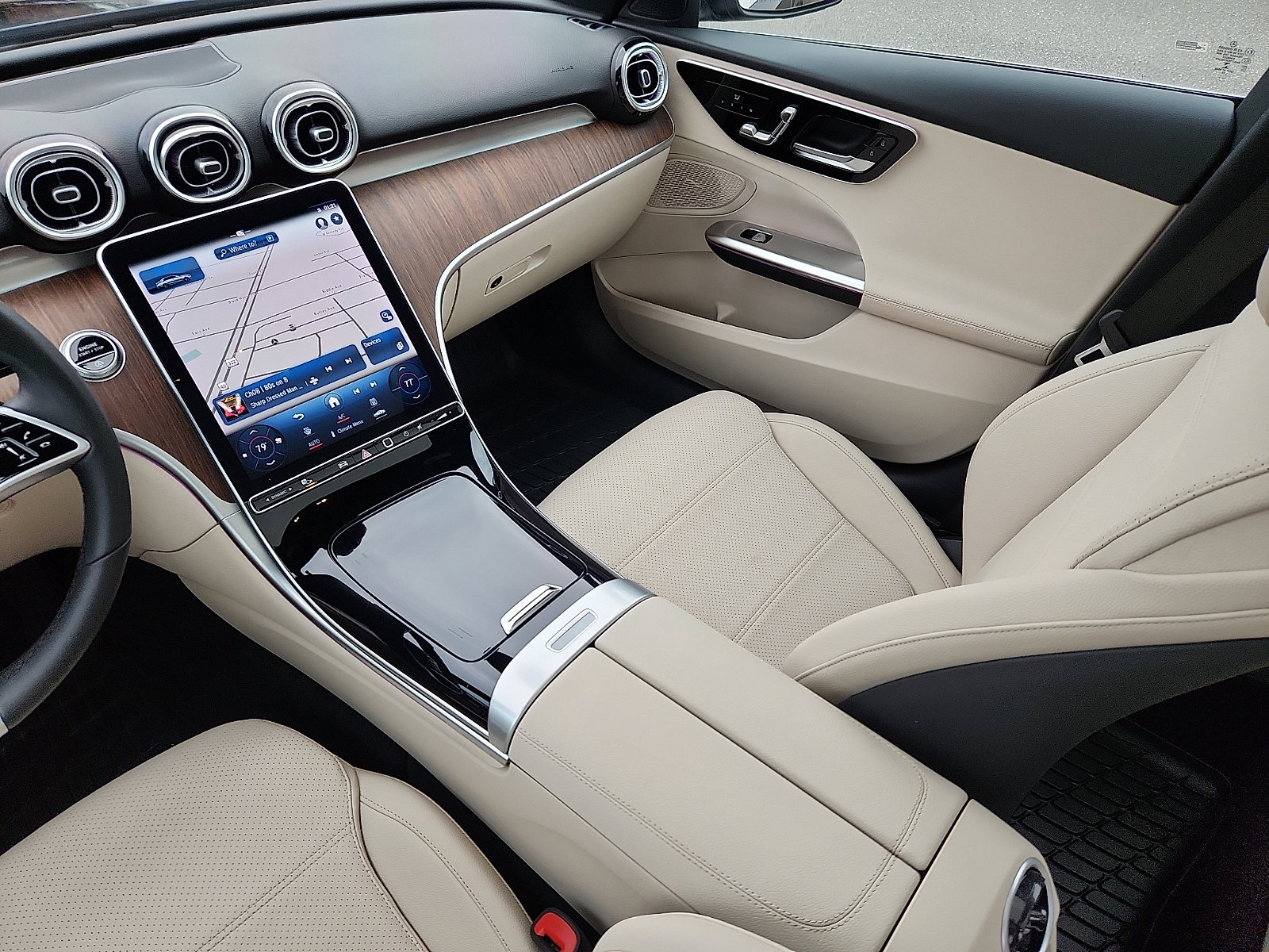 Certified 2022 Mercedes-Benz C 300 4MATIC Sedan image 13