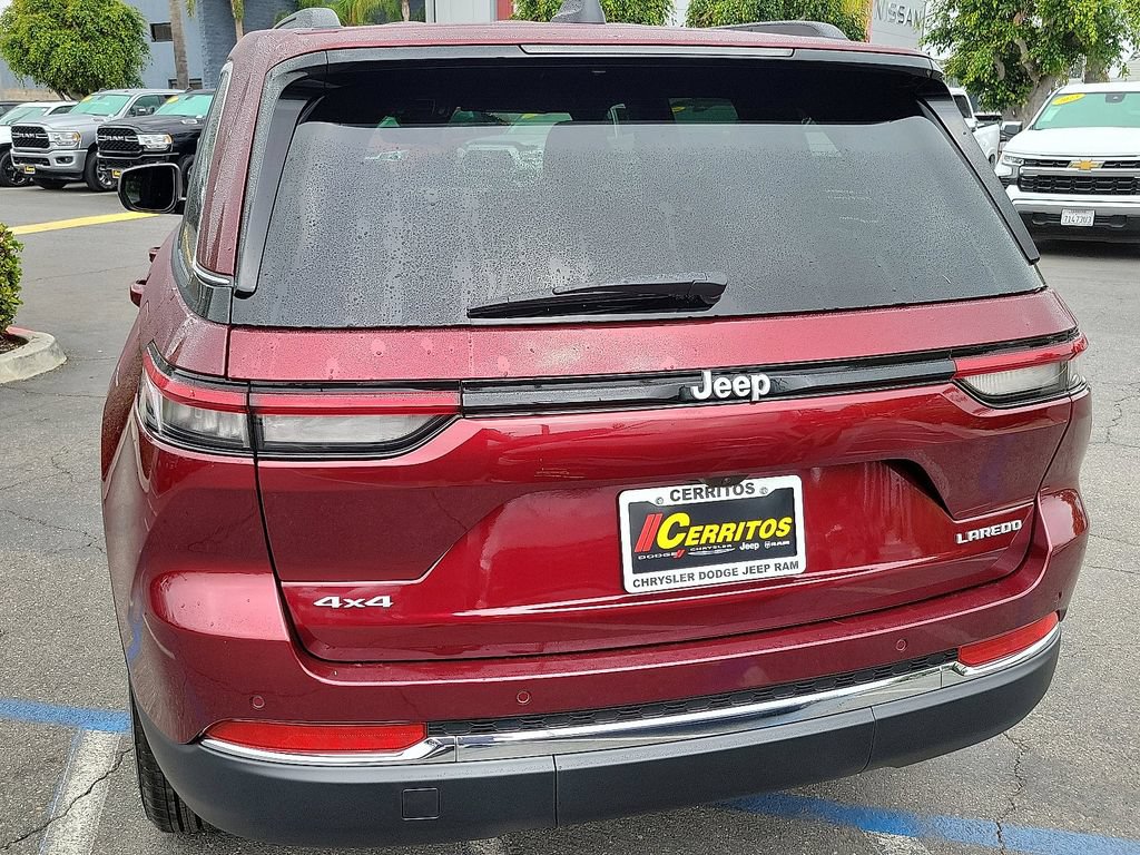 New 2025 Jeep Grand Cherokee Laredo X AWD/4WD image 19