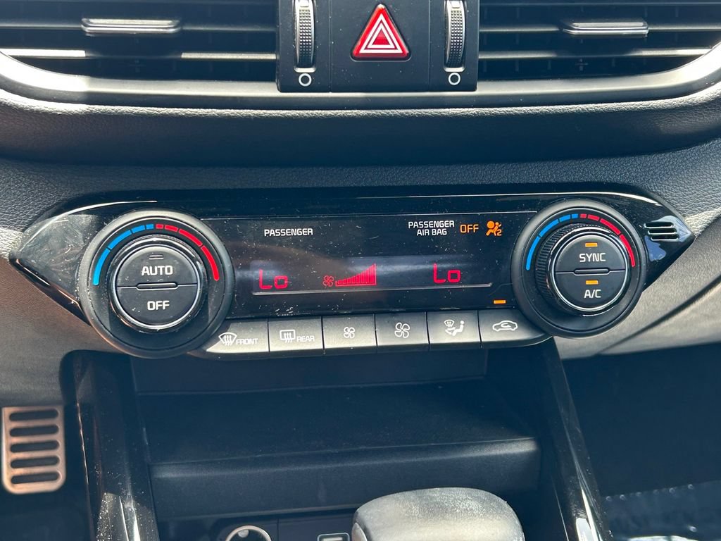 Used 2022 Kia Forte GT-Line w/ GT-Line Technology Package FWD image 26