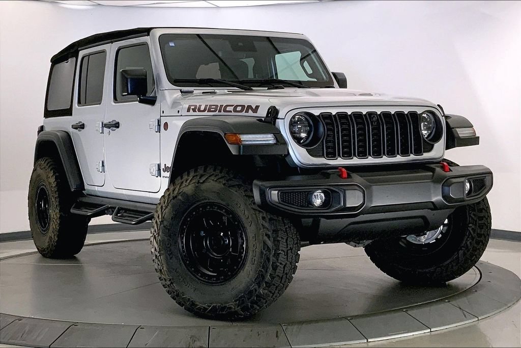 Used 2024 Jeep Wrangler Unlimited Rubicon w/ Technology Group AWD/4WD image 30
