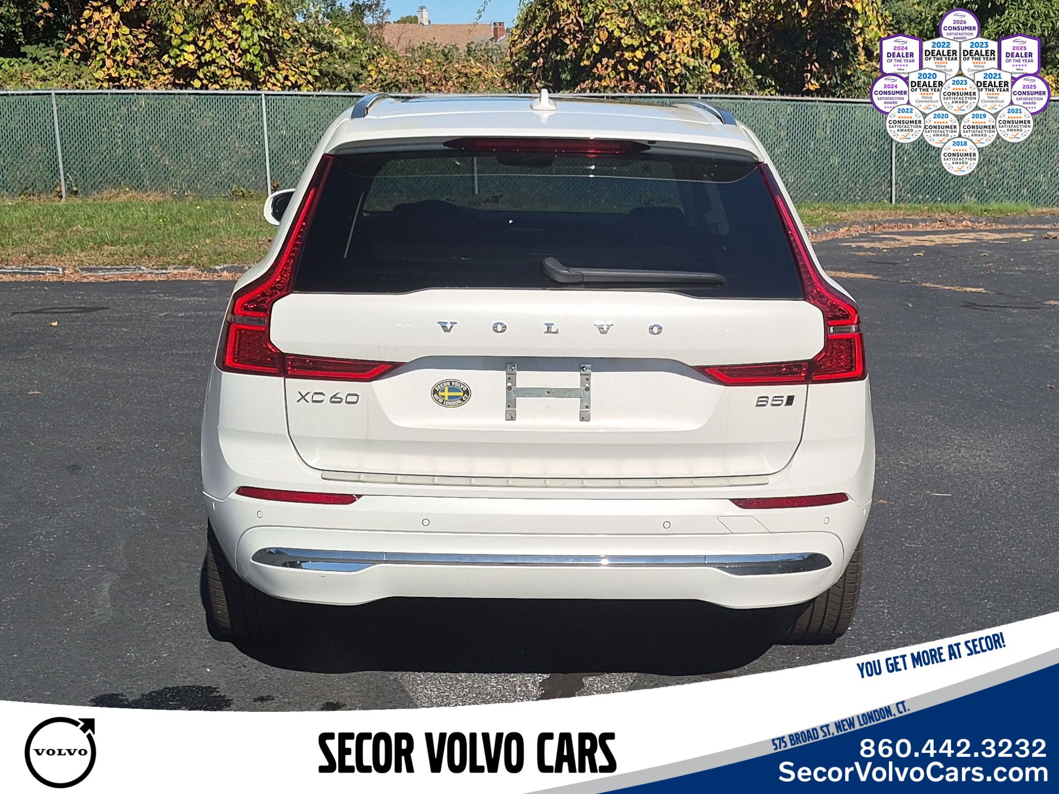 Used 2022 Volvo XC60 B5 Inscription w/ Advanced Package AWD/4WD image 7