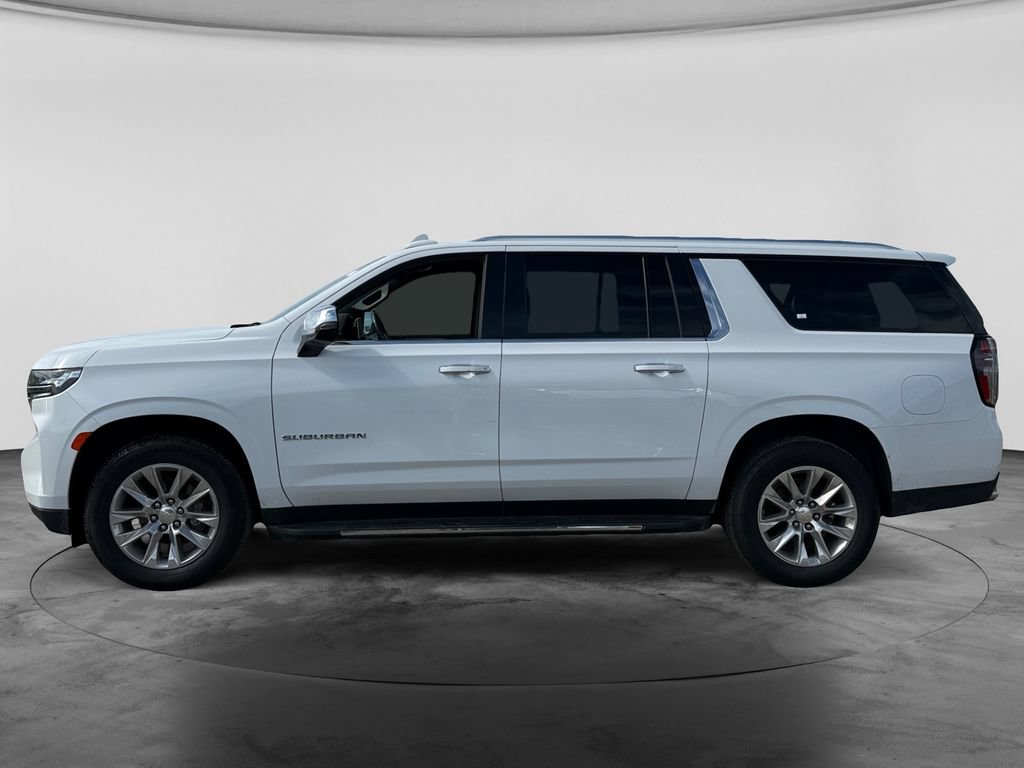 Used 2022 Chevrolet Suburban Premier AWD/4WD image 6