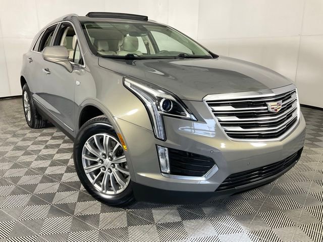 Used 2018 Cadillac XT5 Luxury w/ Driver Awareness Package image 38