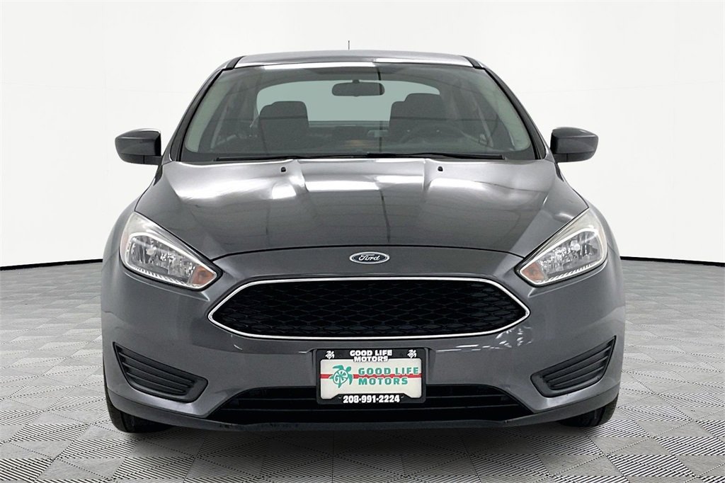 Used 2018 Ford Focus SE image 2
