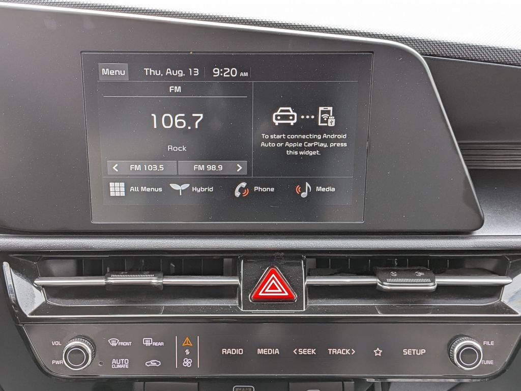 Used 2025 Kia Niro LX FWD image 23
