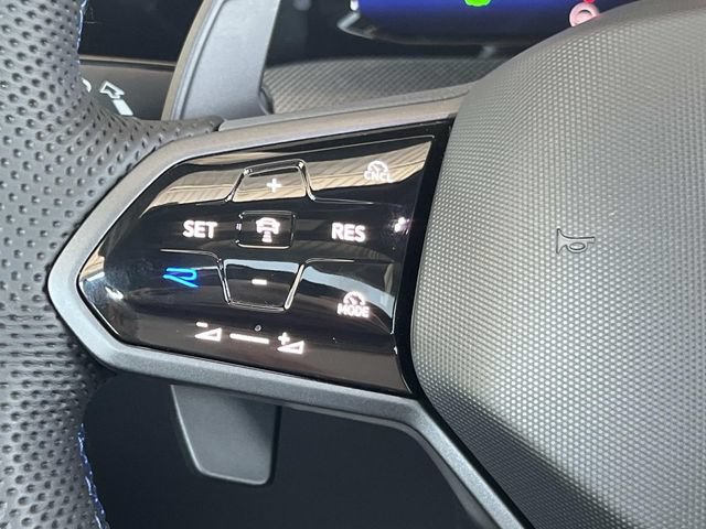 New 2026 Volkswagen Golf AWD/4WD image 17