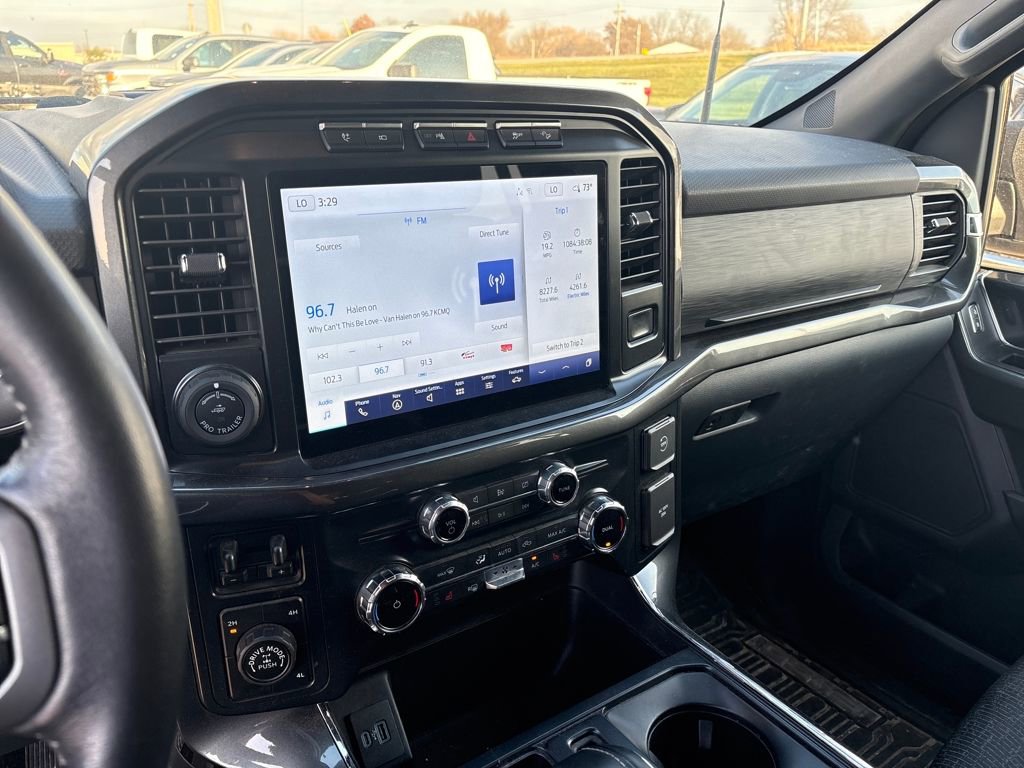 Used 2022 Ford F150 XLT w/ Equipment Group 302A High image 22