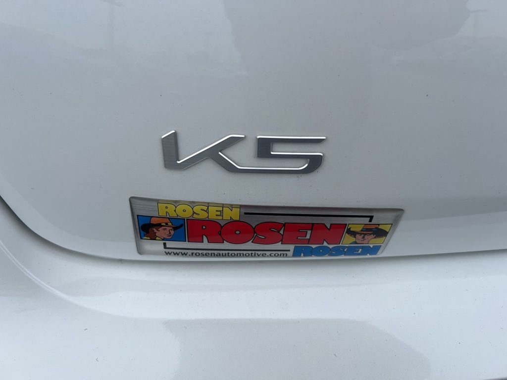 Certified 2025 Kia K5 GT-Line image 32