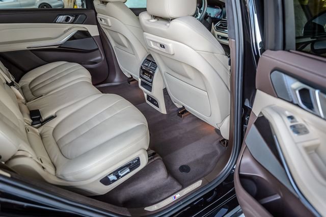 Used 2019 BMW X7 xDrive40i w/ Premium Package image 48