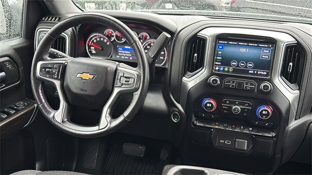 Used 2022 Chevrolet Silverado 1500 LT image 7
