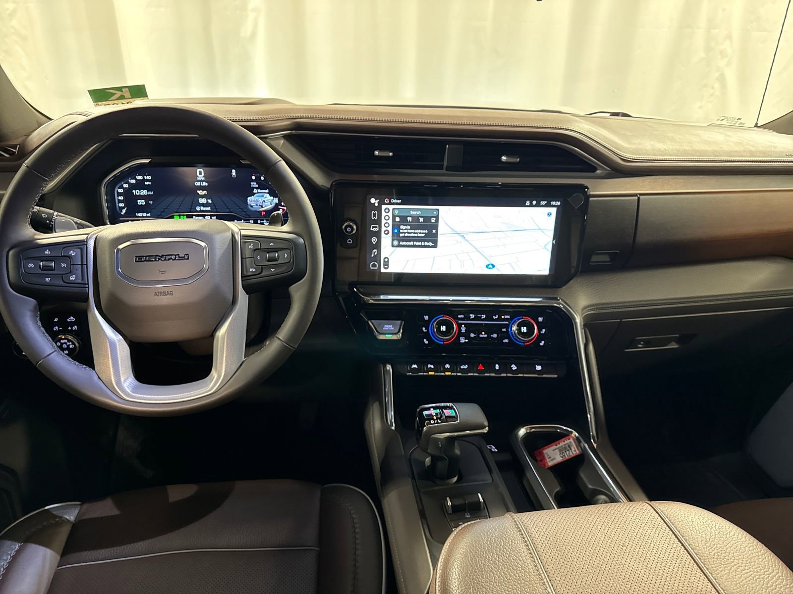 Used 2023 GMC Sierra 1500 Denali w/ Technology Package image 4