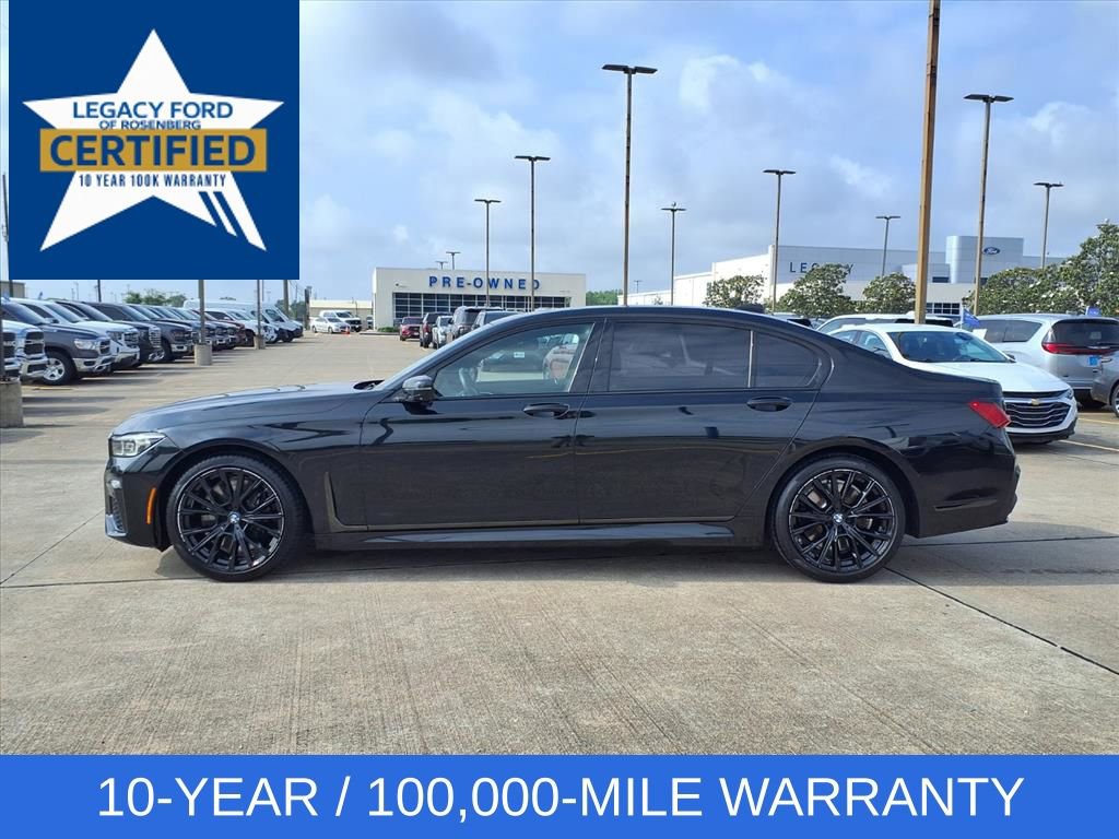Used 2021 BMW 740i w/ M Sport Package RWD image 3