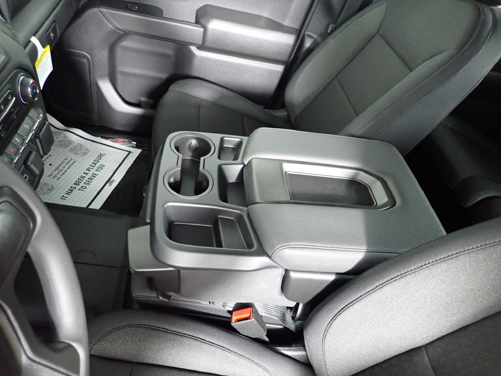 New 2026 Chevrolet Silverado 1500 Custom Trail Boss w/ LPO, Dark Essentials Package AWD/4WD image 28