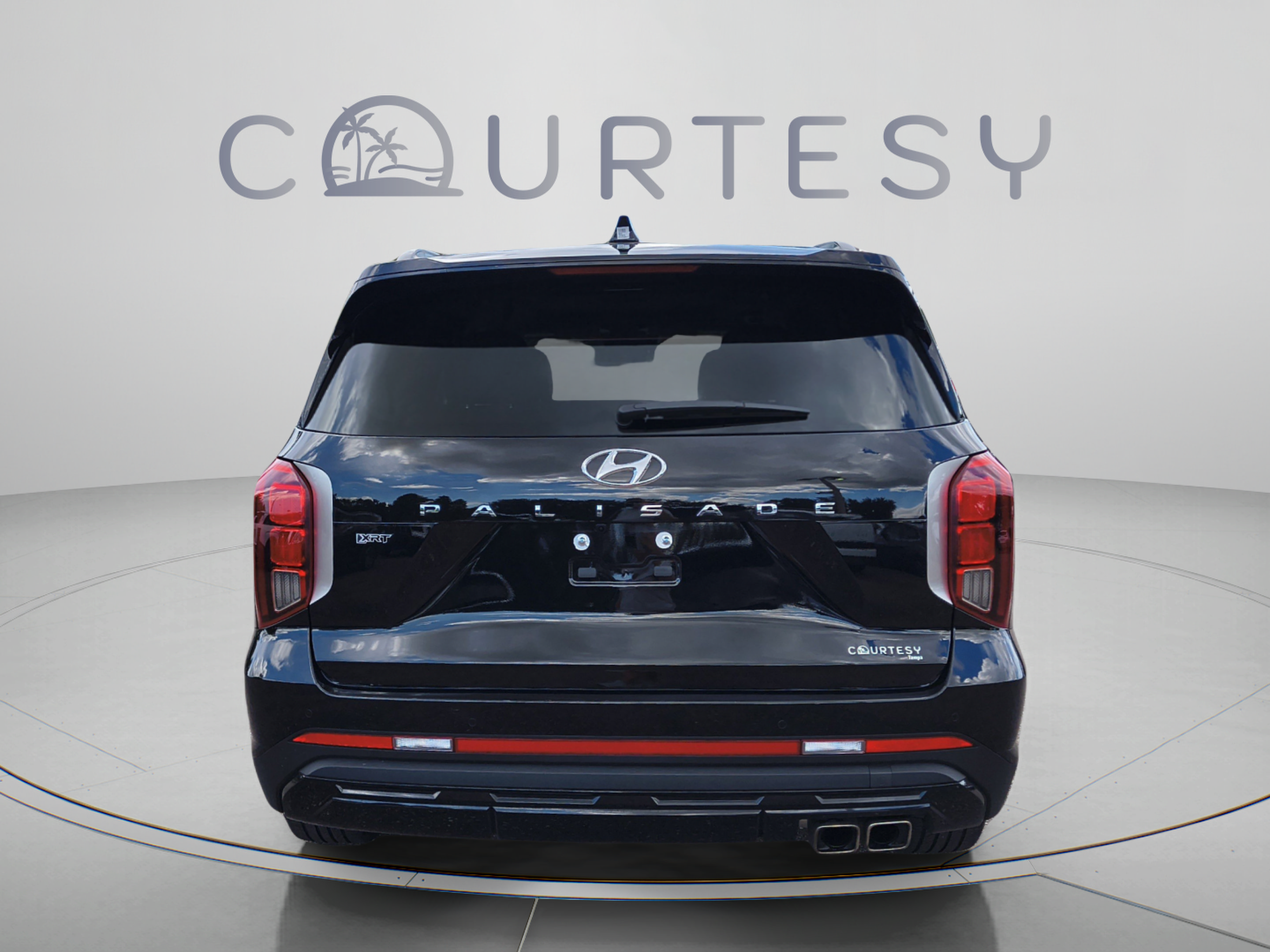 Used 2024 Hyundai Palisade XRT FWD image 4