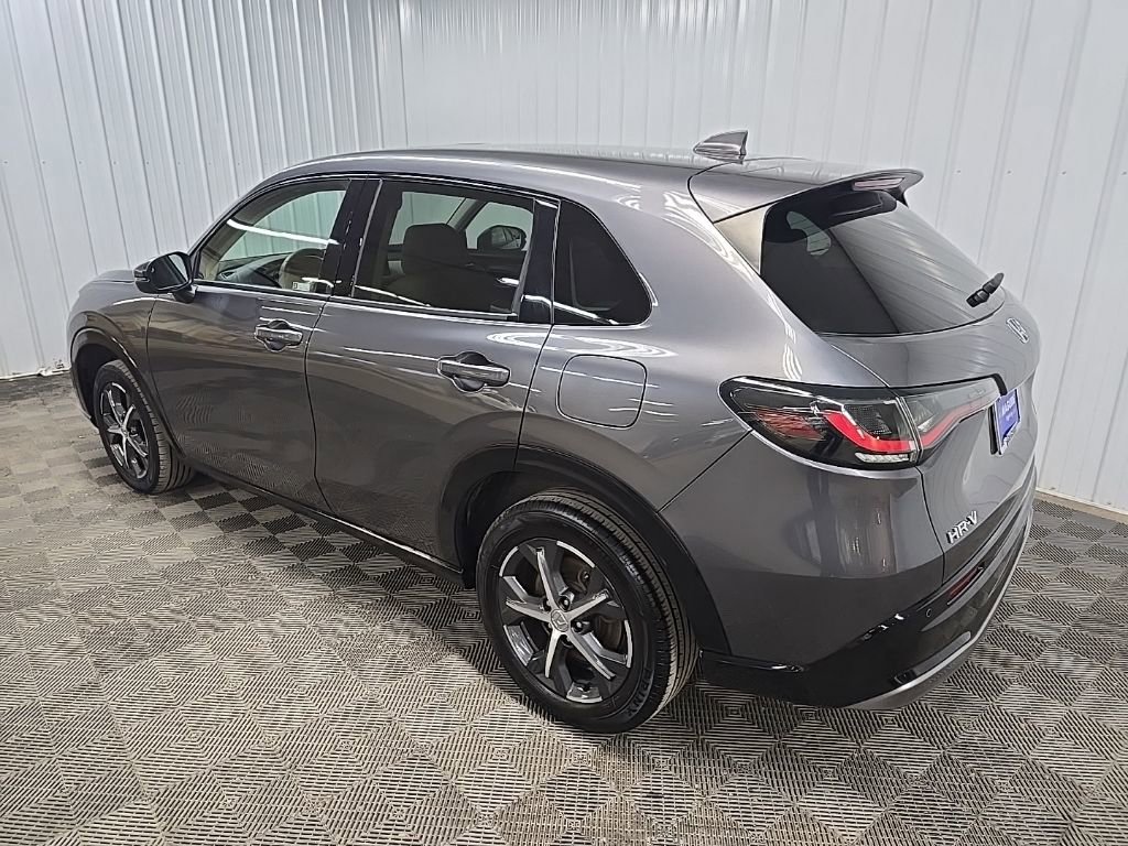 Used 2023 Honda HR-V EX-L image 9