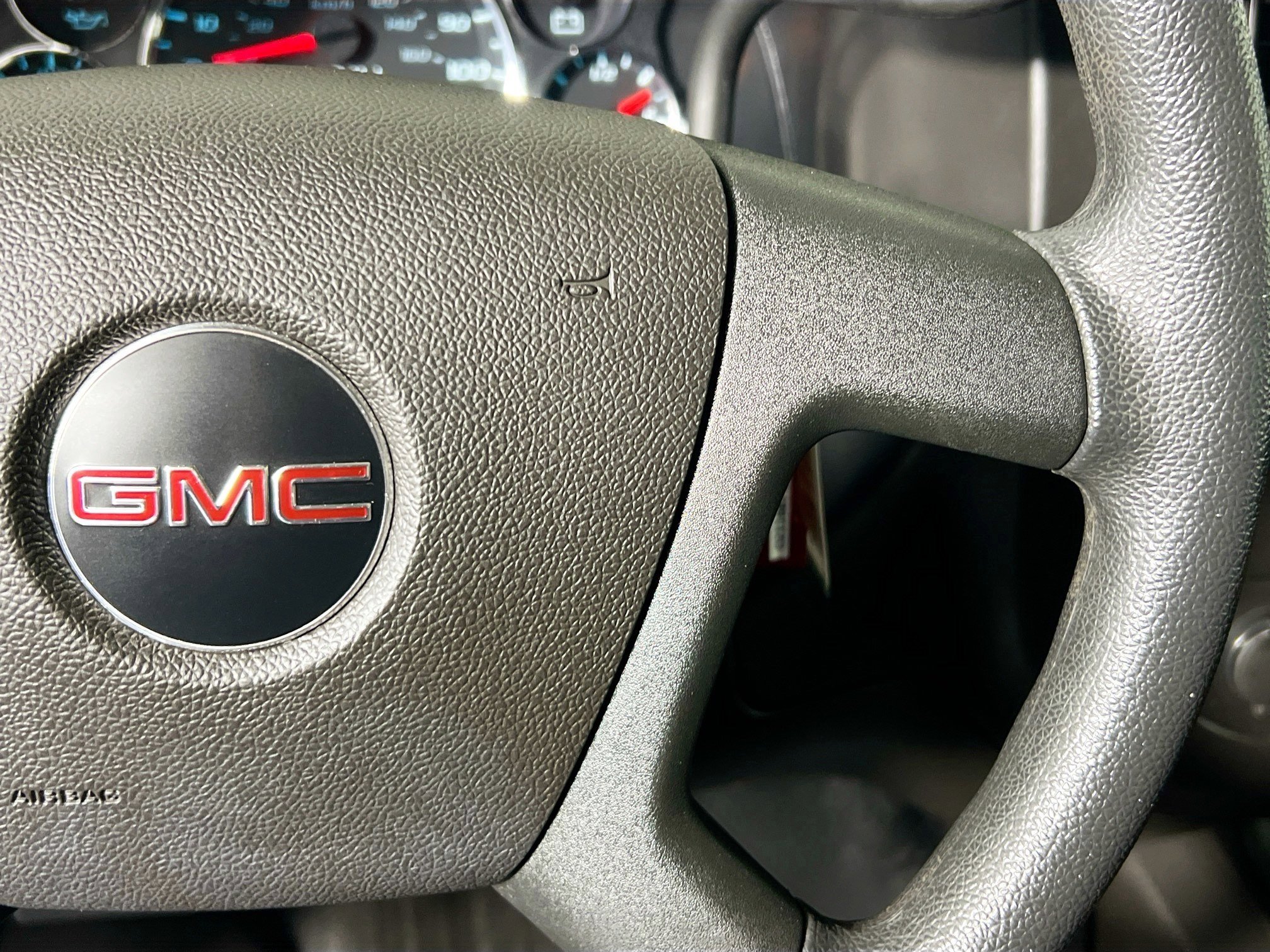 Used 2024 GMC Savana 2500 w/ Driver Convenience Package image 18