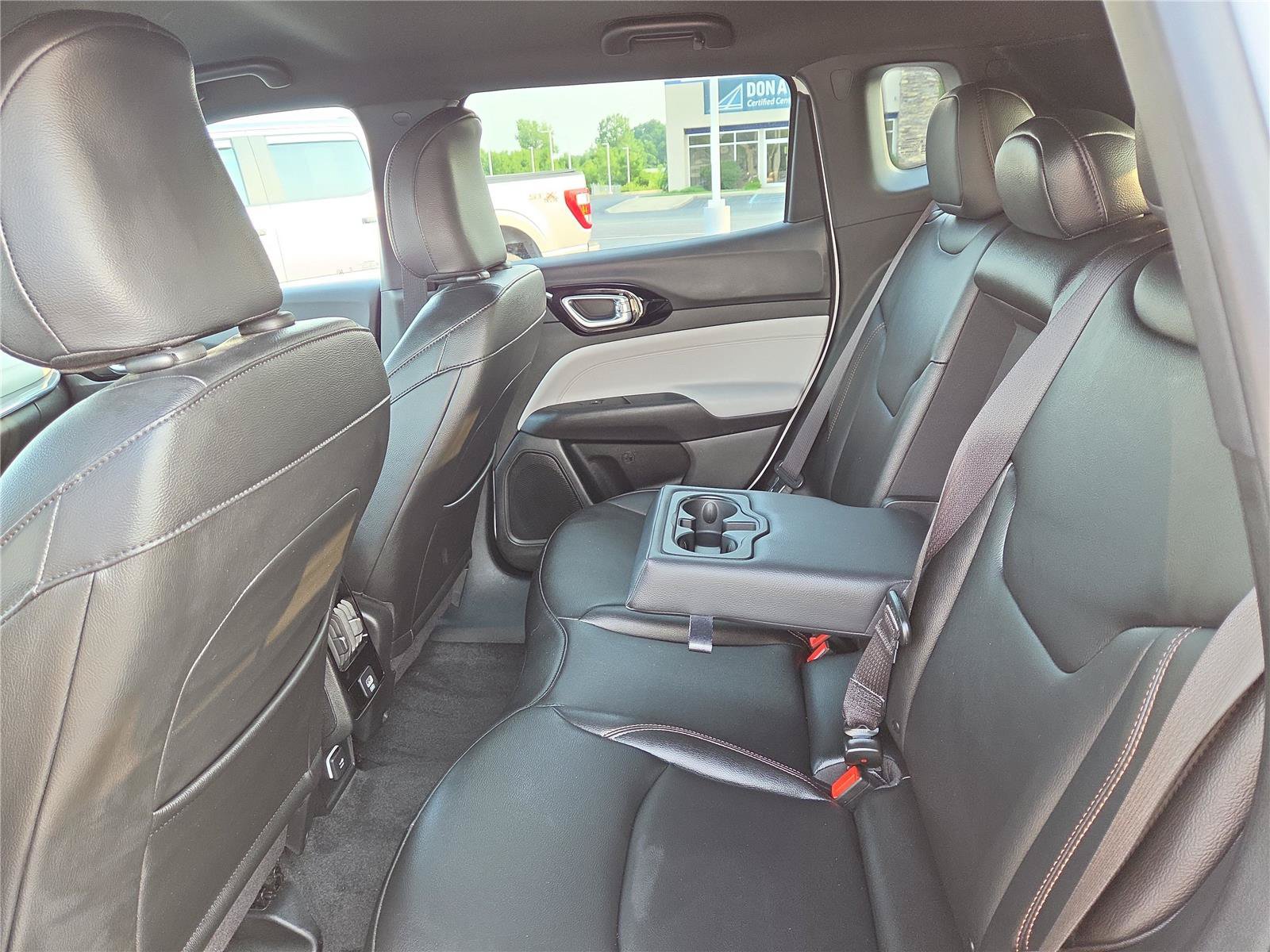 Used 2024 Jeep Compass Limited AWD/4WD image 23