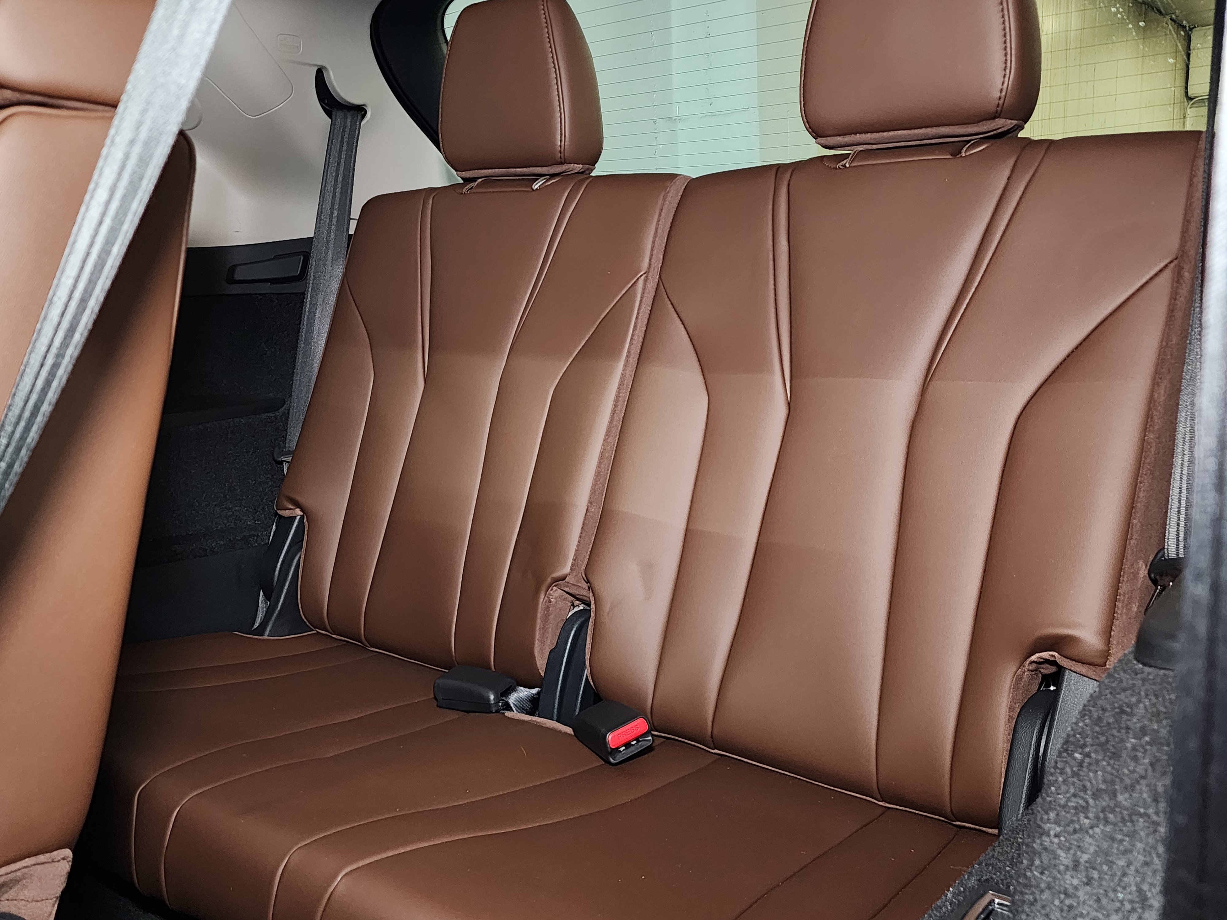 Certified 2025 Acura MDX SH-AWD w/ Technology Package image 16