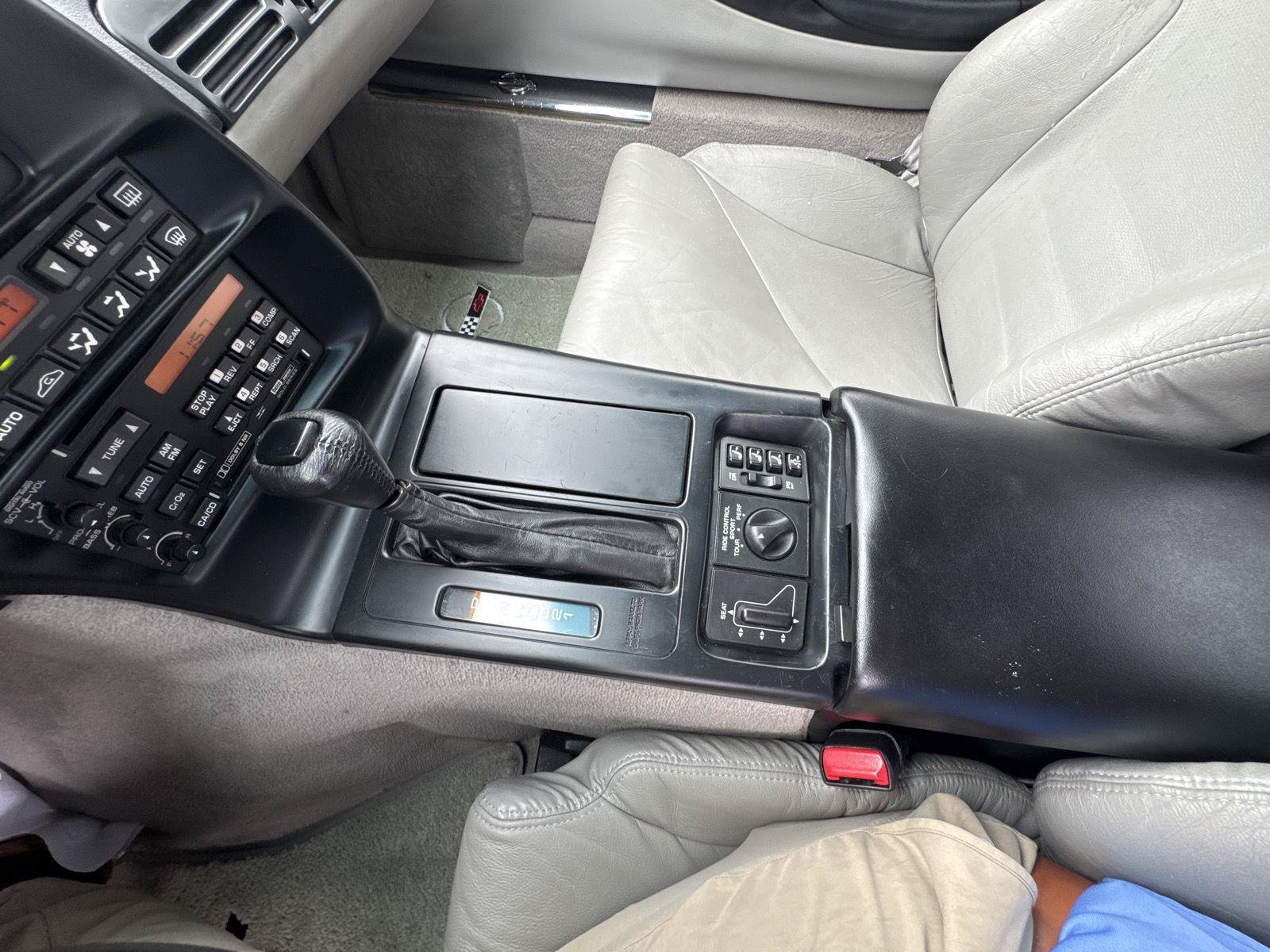 Used 1996 Chevrolet Corvette Convertible RWD image 19