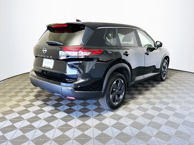 Used 2025 Nissan Rogue SV image 8