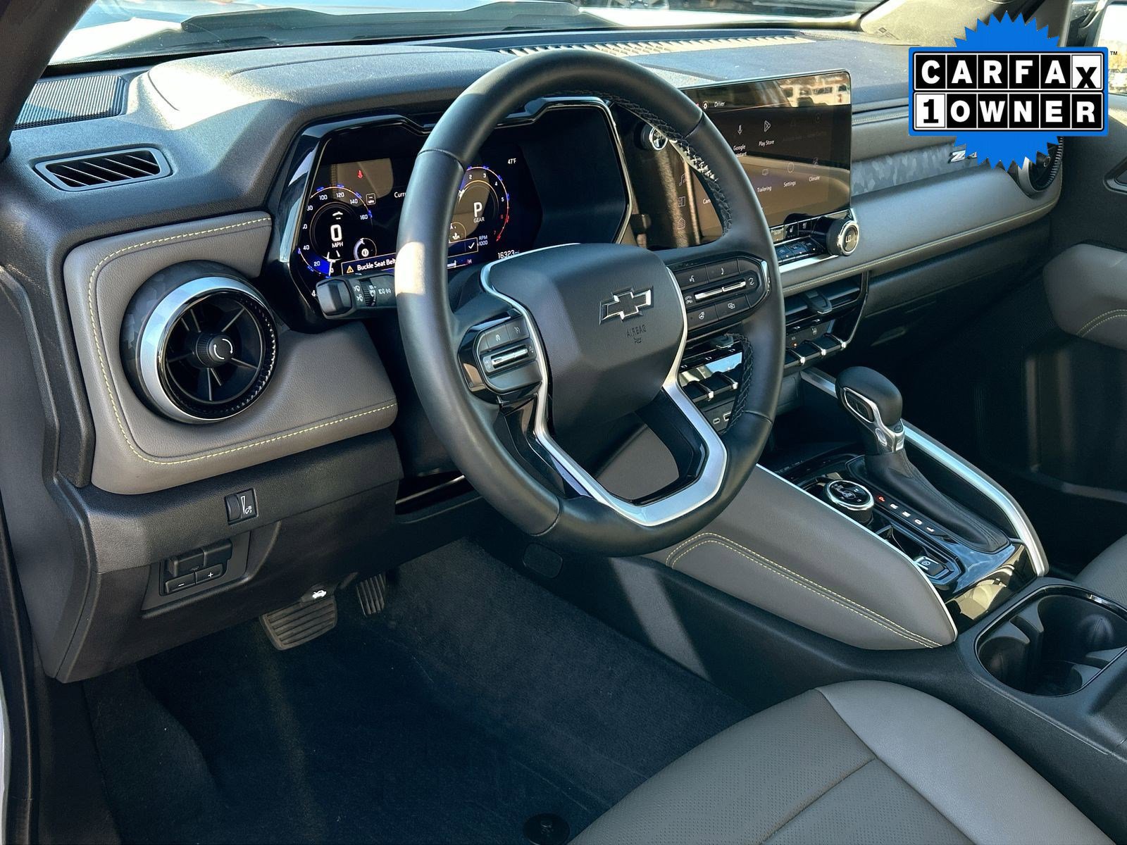 Used 2023 Chevrolet Colorado ZR2 w/ ZR2 Convenience Package III image 11