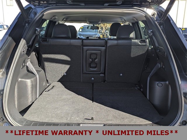 Used 2022 Mitsubishi Outlander SE image 14