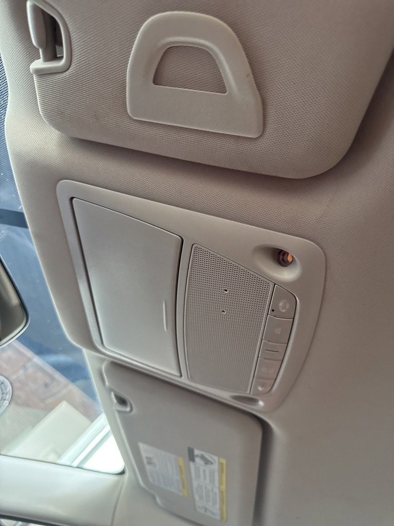 Used 2018 Nissan Rogue S image 36