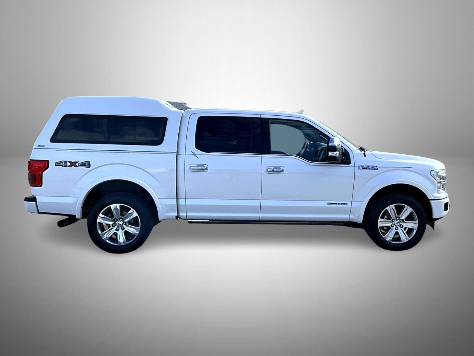 Used 2018 Ford F150 Platinum w/ Equipment Group 701A Luxury AWD/4WD image 4