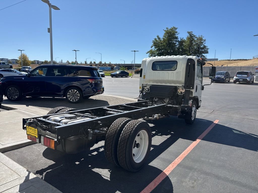 New 2025 Chevrolet Low Cab Forward RWD image 9