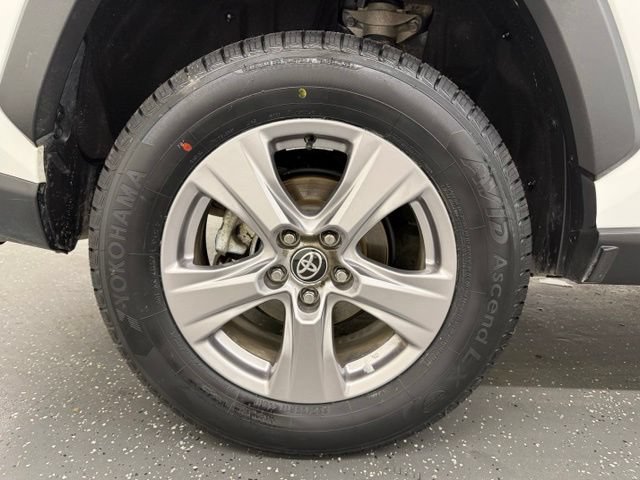 Certified 2025 Toyota RAV4 XLE AWD/4WD image 21