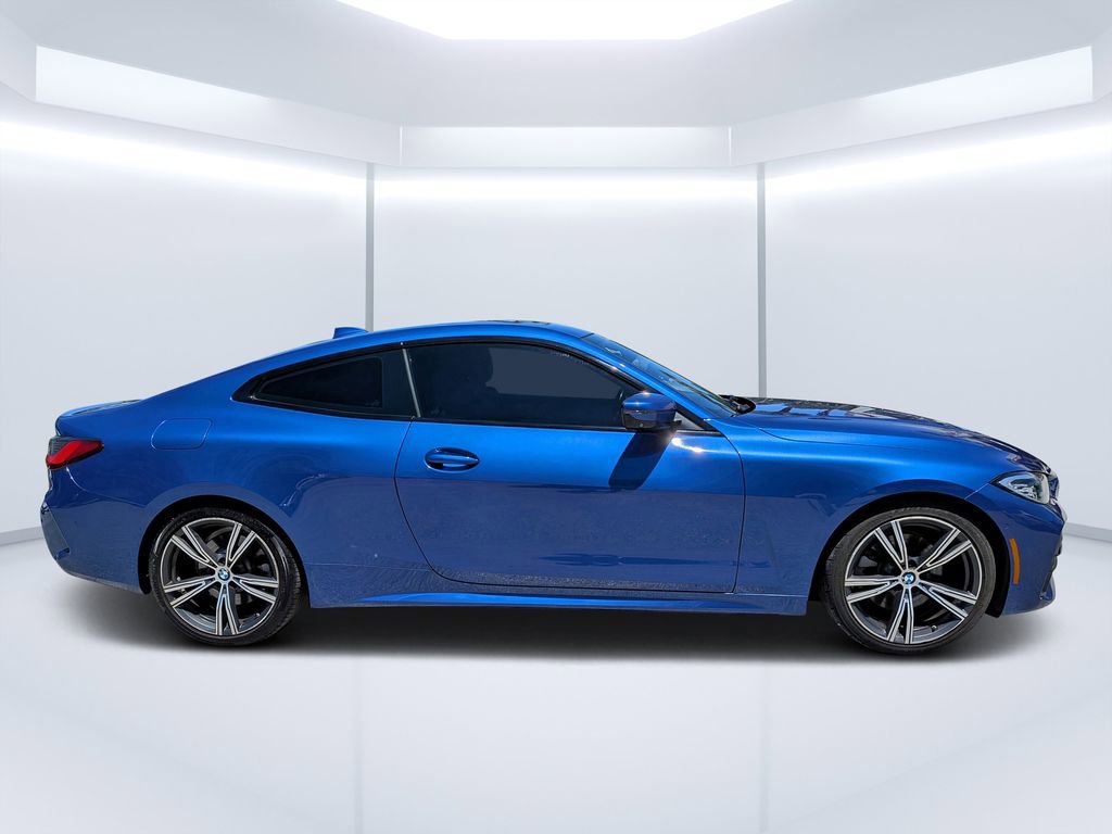 Used 2021 BMW 430i Coupe w/ M Sport Package RWD image 2