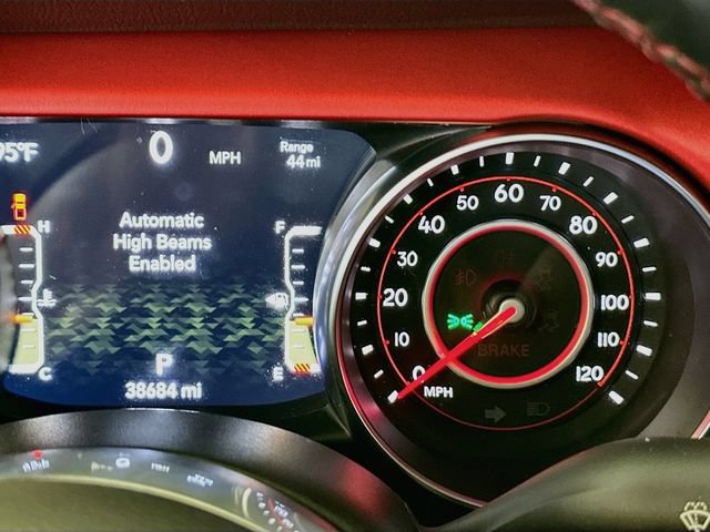 Used 2021 Jeep Gladiator Rubicon AWD/4WD image 14