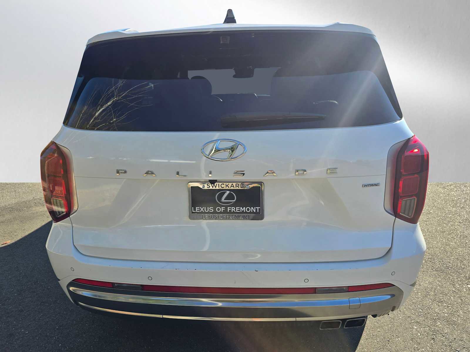 Used 2024 Hyundai Palisade Calligraphy image 4