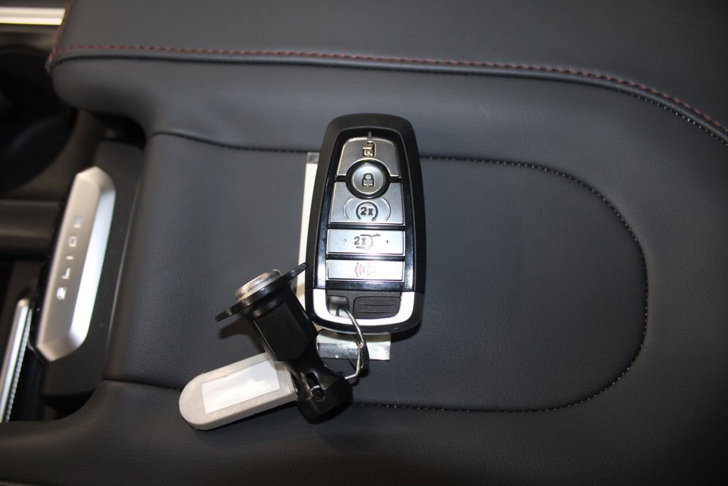 New 2025 Ford Expedition Max Active image 60