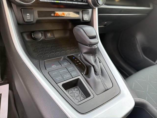 Certified 2023 Toyota RAV4 XLE image 27