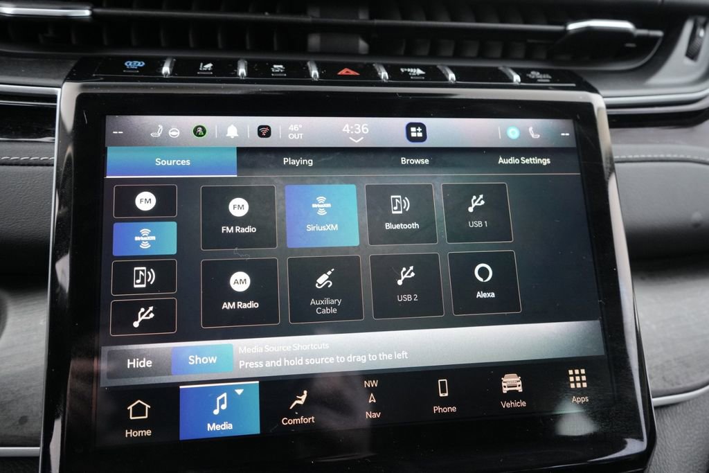 Used 2022 Jeep Grand Cherokee Limited 4xe image 40