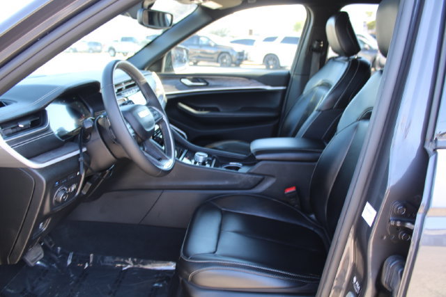 Used 2024 Jeep Grand Cherokee Limited 4xe AWD/4WD image 39