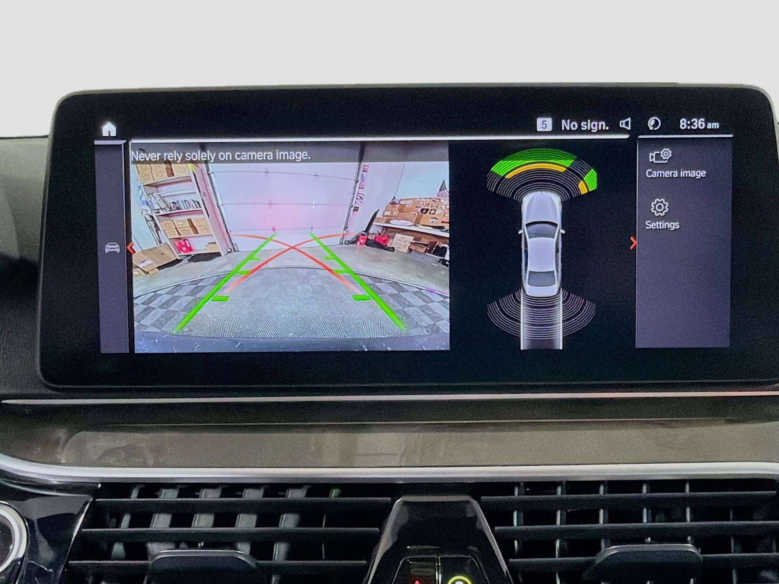 Used 2022 BMW 530i xDrive w/ Convenience Package AWD/4WD image 18