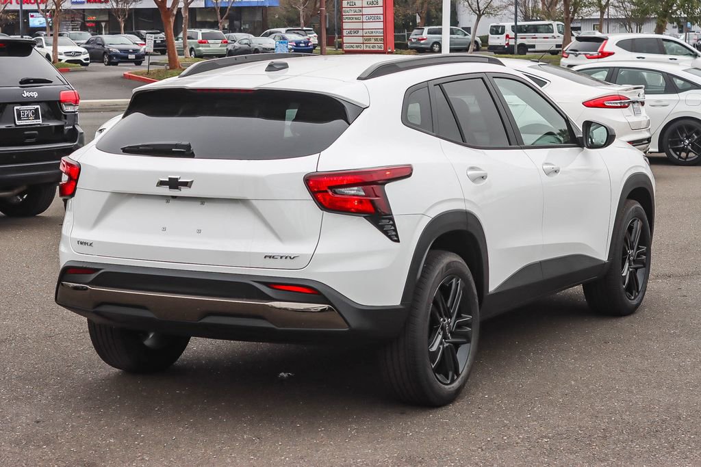 New 2026 Chevrolet Trax ACTIV image 4