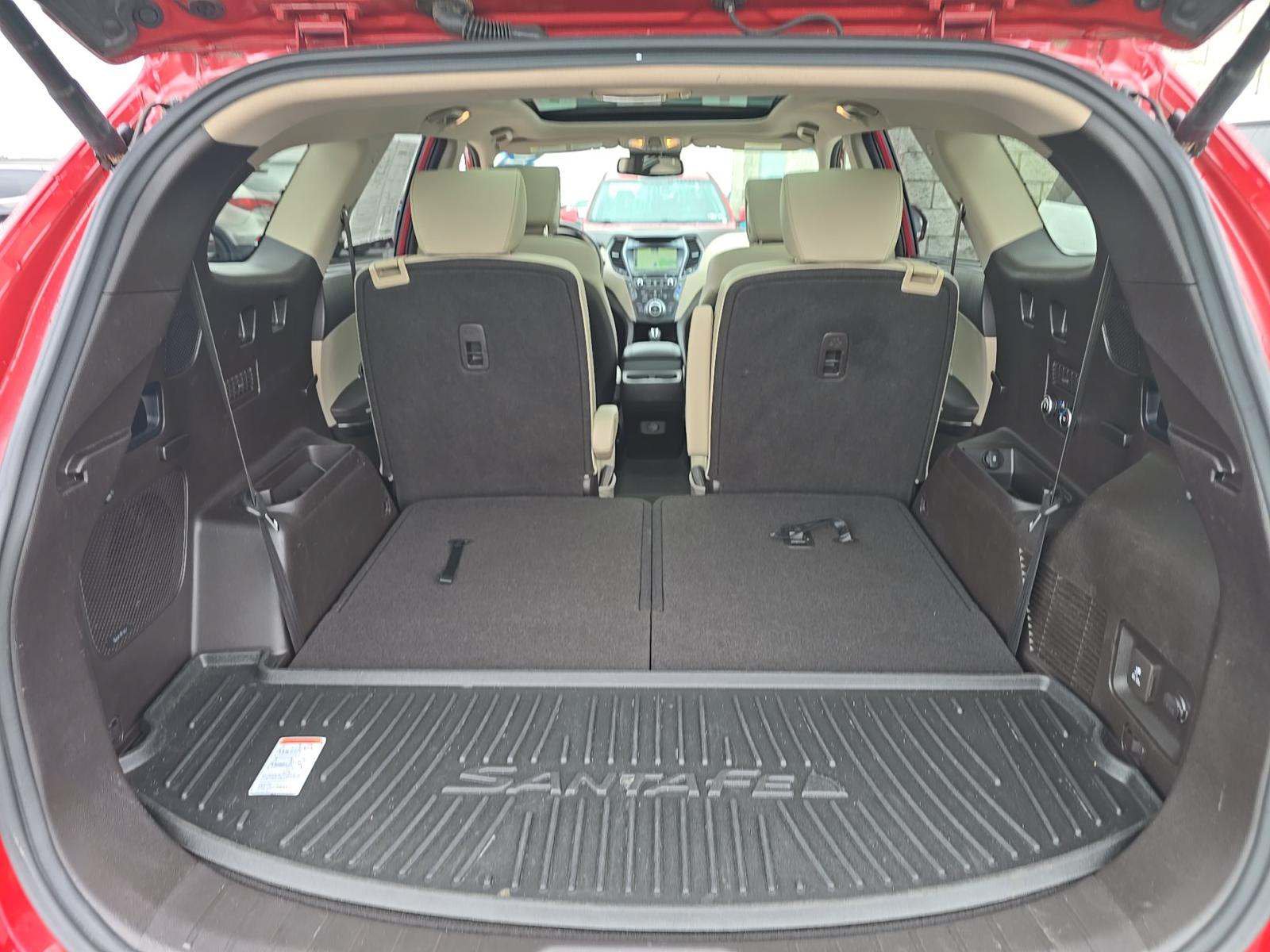 Used 2018 Hyundai Santa Fe Limited AWD/4WD image 3