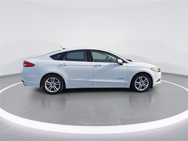 Used 2018 Ford Fusion S image 9