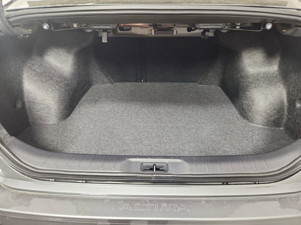 New 2025 Nissan Altima 2.5 SR w/ SR Premium Package AWD/4WD image 14