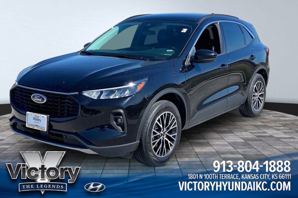 Used 2024 Ford Escape SE image 1
