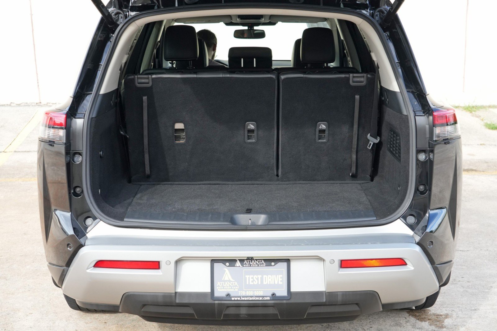 Used 2022 Nissan Pathfinder SL FWD image 9