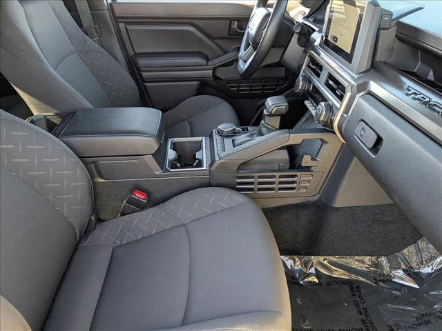 Certified 2025 Toyota Tacoma SR5 image 18