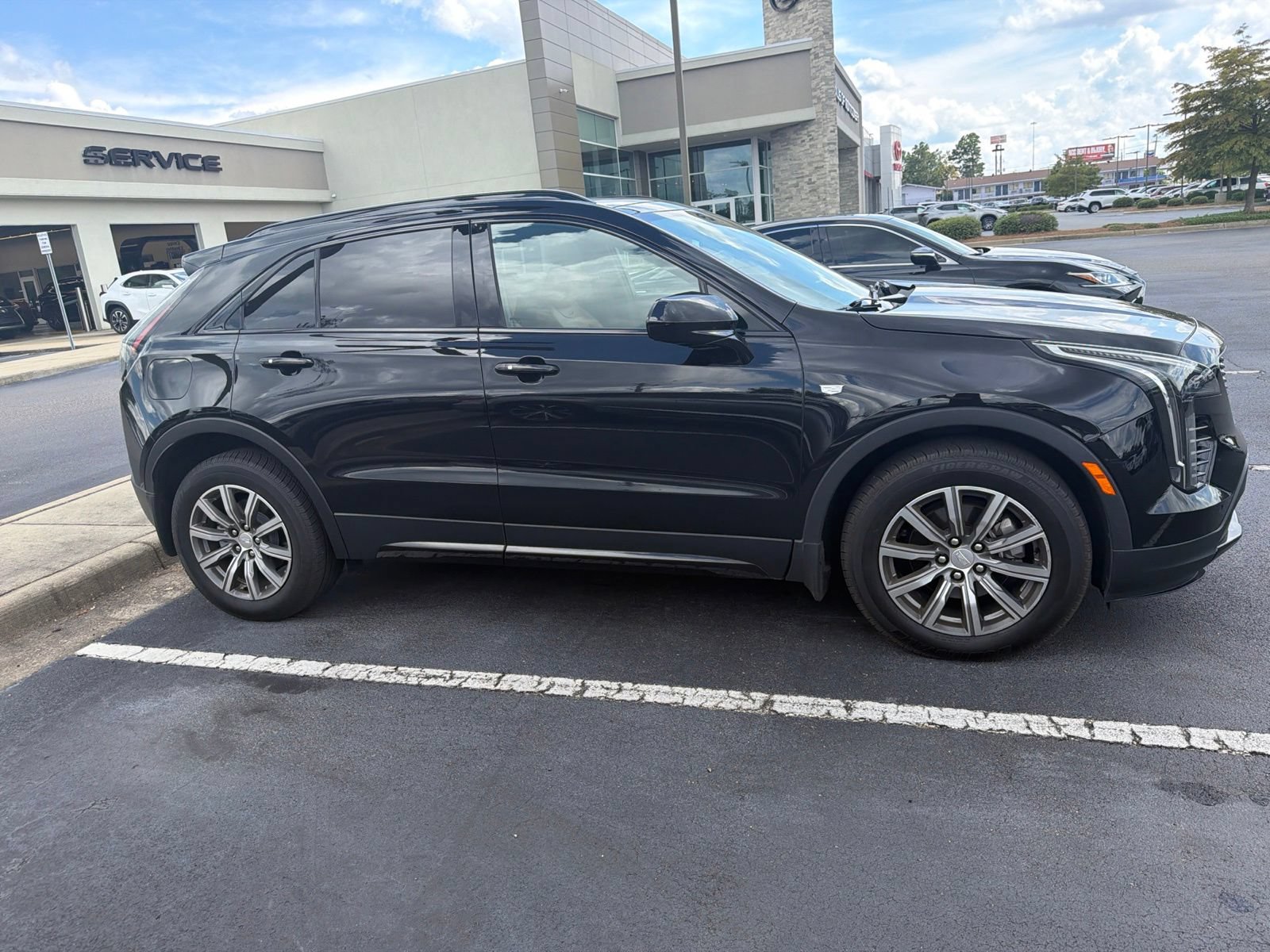 Used 2019 Cadillac XT4 Sport FWD image 11