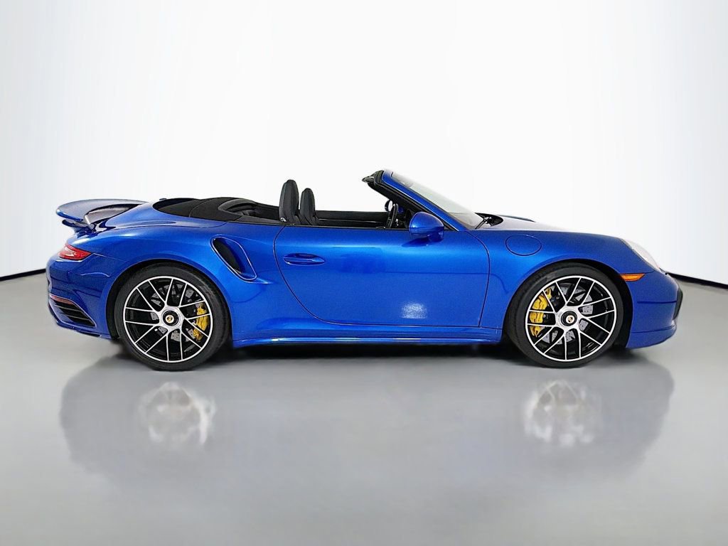 Certified 2017 Porsche 911 Turbo S image 9